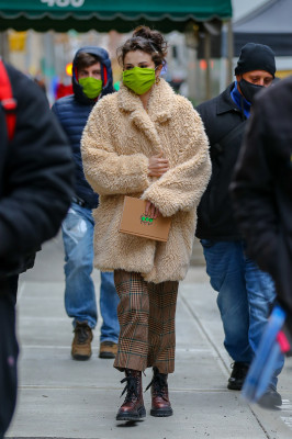 Selena Gomez - Only Murders in the Building (2021) On Set in New York 12/08/2020