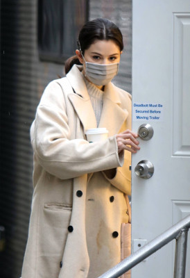 Selena Gomez - Only Murders in the Building (2021) On Set in New York 02/09/2021