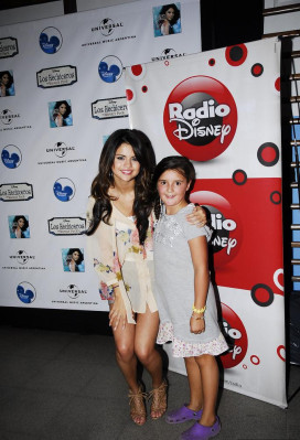 photo 7 in Selena gallery [id360142] 2011-02-17 00:00:00