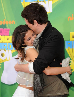 photo 28 in Selena Gomez gallery [id381255] 2011-04-06 00:00:00