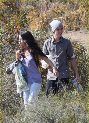 photo 13 in Selena Gomez gallery [id493534] 2012-04-08 00:00:00