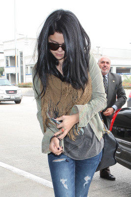 photo 12 in Selena Gomez gallery [id559073] 2012-09-16 00:00:00