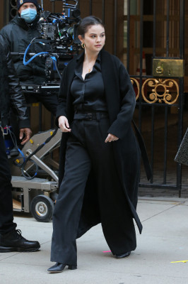 Selena Gomez - Only Murders in the Building (2021) On Set in New York 03/10/2021