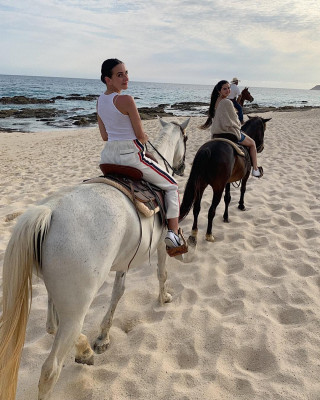 Selena Gomez - Cabo San Lucas in Mexico 02/11/2019
