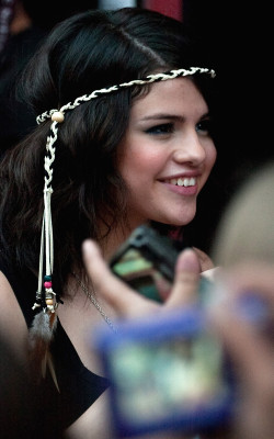 photo 14 in Selena gallery [id220464] 2009-12-11 00:00:00