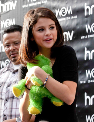 photo 8 in Selena Gomez gallery [id606798] 2013-02-19 00:00:00