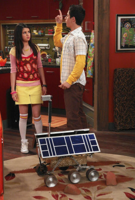 photo 20 in Selena Gomez gallery [id249721] 2010-03-15 00:00:00