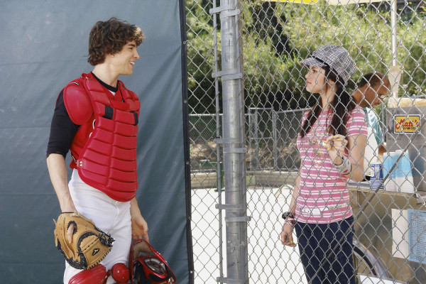 photo 3 in Selena Gomez gallery [id292568] 2010-09-06 00:00:00