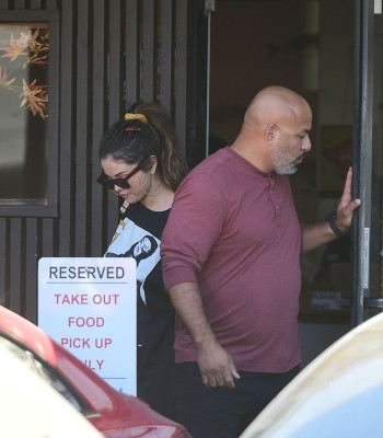 Selena Gomez - Los Angeles 10/20/2019