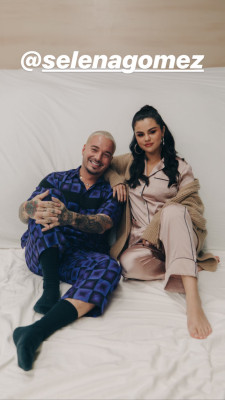 Selena Gomez - I Cant Get Enough (2019)