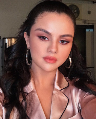 Selena Gomez - I Cant Get Enough (2019)