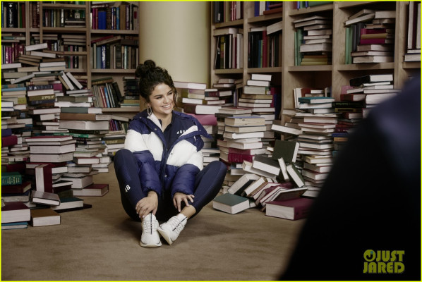 Selena Gomez - Puma (2019)