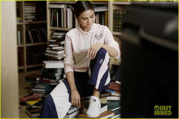 Selena Gomez - Puma (2019)