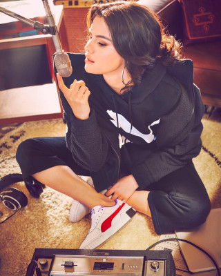 Selena Gomez - Puma Cali Chase (2019)