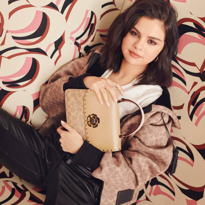 Selena Gomez - Selena Gomez x Coach (2019)
