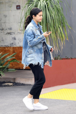 Selena Gomez - Los Angeles 12/21/2018