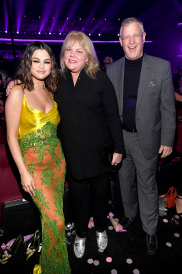 Selena Gomez - American Music Awards in Los Angeles 11/24/2019