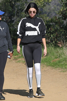 Selena Gomez - Los Angeles 12/24/2018
