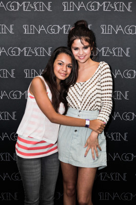 photo 29 in Selena gallery [id462799] 2012-02-13 00:00:00