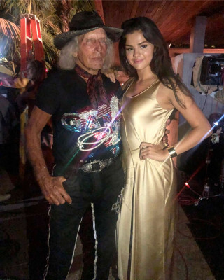 Selena Gomez - Sheats Goldstein Residence 08/26/2018