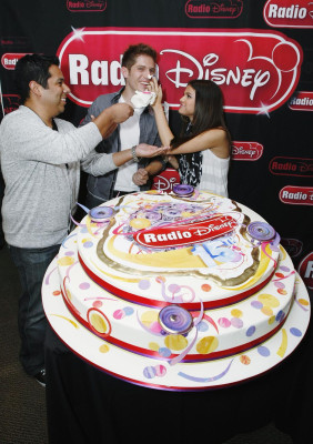 photo 7 in Selena Gomez gallery [id380361] 2011-04-04 00:00:00