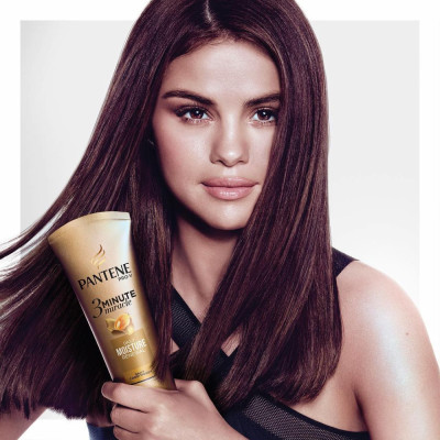 Selena Gomez – Pantene “Strong Is Beautiful” Fall/Autumn Campaign 2017