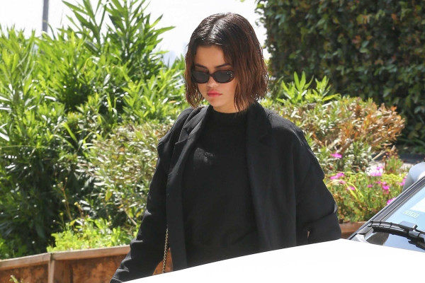 Selena Gomez Hits the gym in Hollywood 03/29/2018