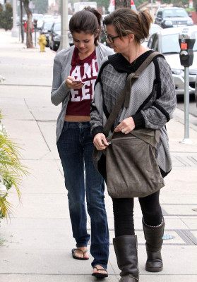 photo 9 in Selena Gomez gallery [id505917] 2012-05-01 00:00:00