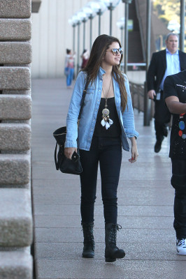 photo 16 in Selena gallery [id536629] 2012-07-18 00:00:00