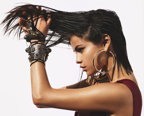 Selena Gomez – Vogue Magazine (US) April 2017