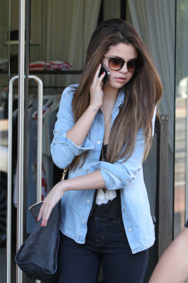 photo 12 in Selena Gomez gallery [id536635] 2012-07-18 00:00:00
