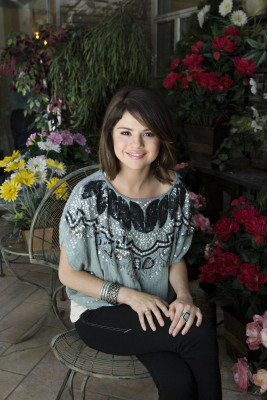 photo 5 in Selena Gomez gallery [id284166] 2010-08-09 00:00:00