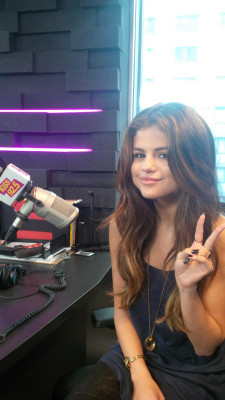 Selena Gomez pic #639681