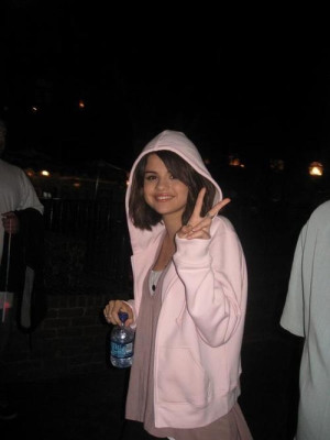 photo 3 in Selena Gomez gallery [id266742] 2010-05-26 00:00:00