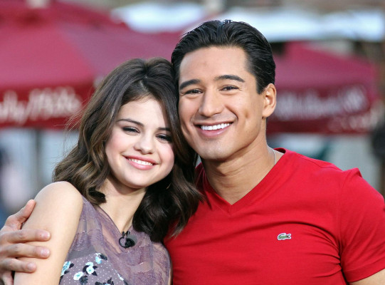 photo 17 in Selena Gomez gallery [id315726] 2010-11-19 00:00:00