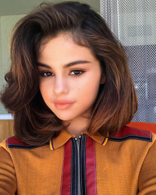 Selena Gomez – Social Media Pics