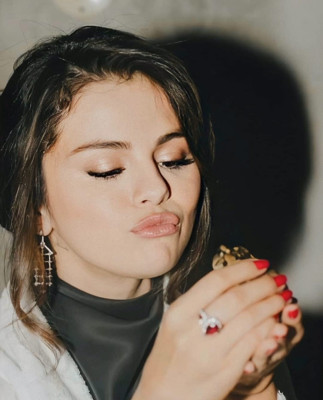 Selena Gomez pic #1259553