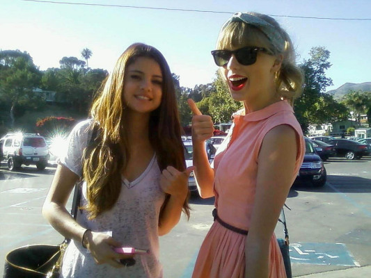 photo 12 in Selena Gomez gallery [id528217] 2012-06-29 00:00:00