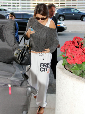 Selena Gomez pic #557829