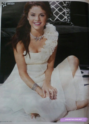 photo 11 in Selena Gomez gallery [id493944] 2012-04-08 00:00:00