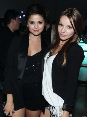 photo 20 in Selena Gomez gallery [id523931] 2012-06-18 00:00:00