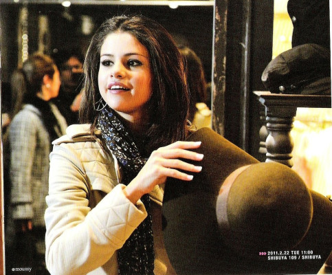 photo 4 in Selena gallery [id624624] 2013-04-14 00:00:00