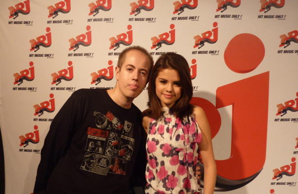 photo 15 in Selena Gomez gallery [id306851] 2010-10-25 00:00:00