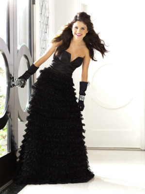 photo 4 in Selena Gomez gallery [id744025] 2014-06-30 00:00:00