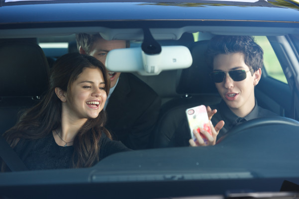 photo 21 in Selena Gomez gallery [id723735] 2014-04-27 00:00:00
