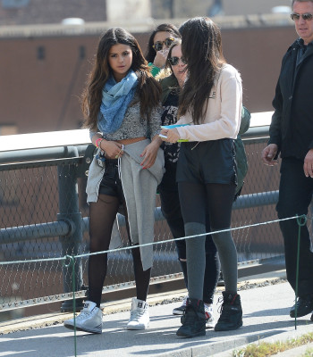 Selena Gomez pic #710350