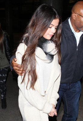 photo 21 in Selena Gomez gallery [id703210] 2014-02-25 00:00:00