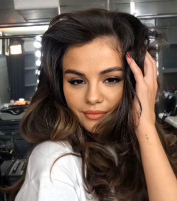 Selena Gomez pic #1259864