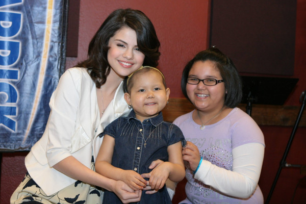 photo 9 in Selena gallery [id247253] 2010-02-27 00:00:00