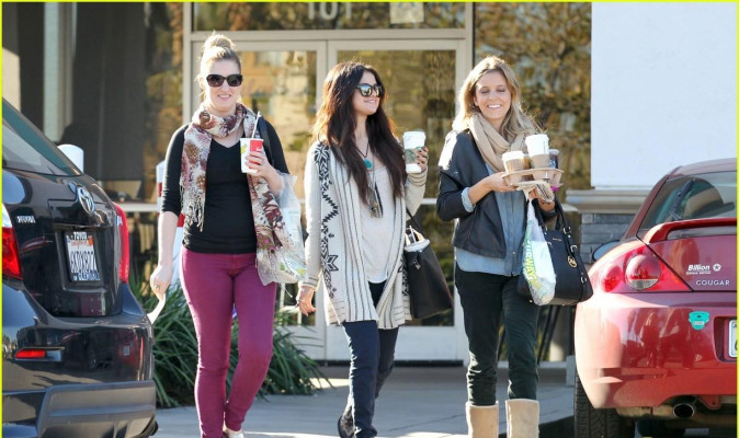 photo 23 in Selena Gomez gallery [id598944] 2013-01-23 00:00:00
